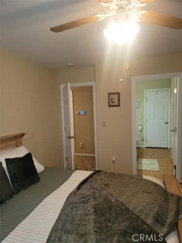 23883 Zuger, Crestline, CA 92325