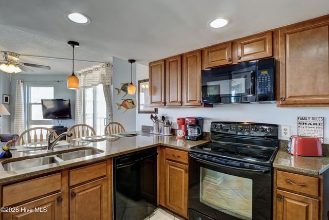2000 New River Inlet Road 2314, N Topsail Beach, NC 28460