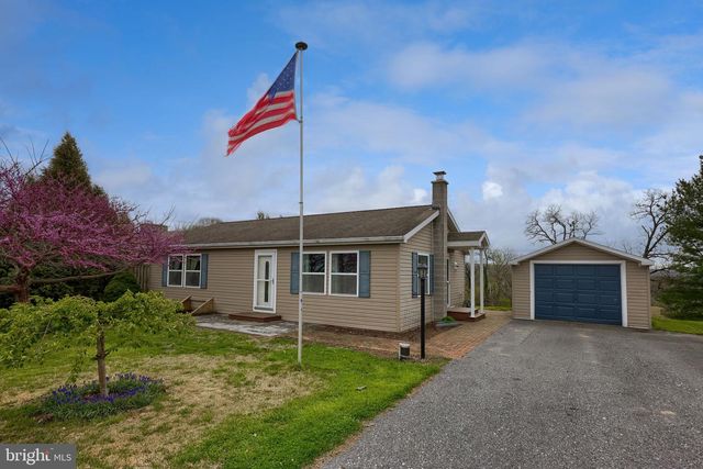 428 FROGTOWN RD, Pequea, PA 17565