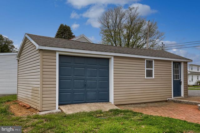 428 FROGTOWN RD, Pequea, PA 17565