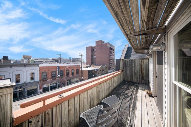 217 E Washington Street, Ann Arbor, MI 48104