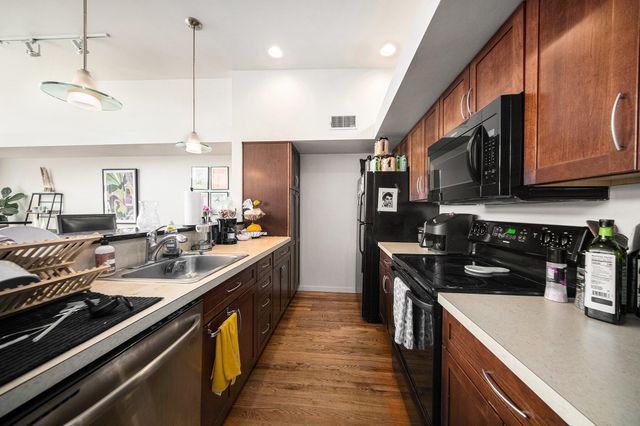 217 E Washington Street, Ann Arbor, MI 48104