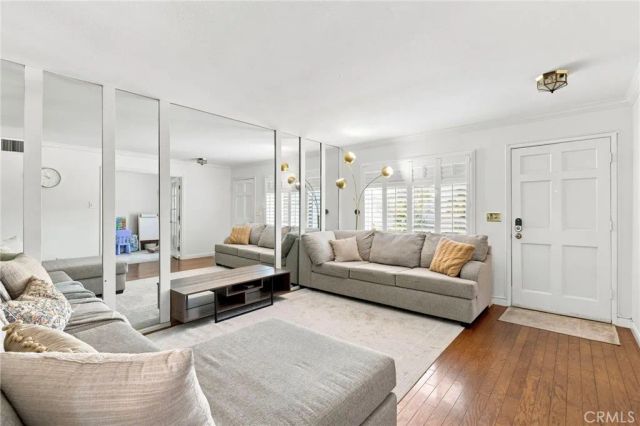 1361 S Walnut 3875, Anaheim, CA 92802