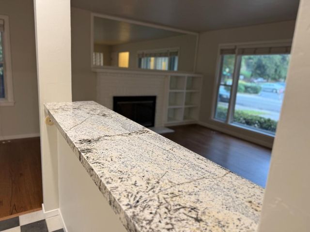 52 Coloma Way, Sacramento, CA 95819