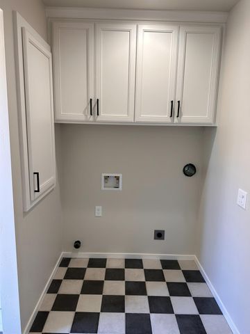 52 Coloma Way, Sacramento, CA 95819