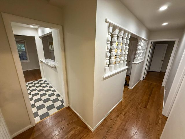 52 Coloma Way, Sacramento, CA 95819