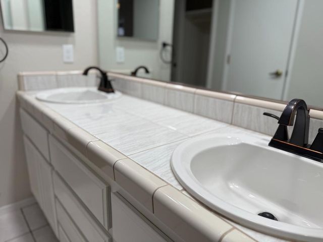 52 Coloma Way, Sacramento, CA 95819