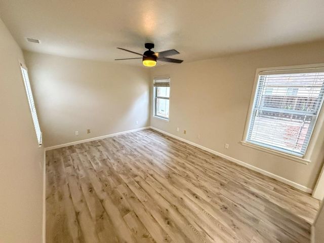 52 Coloma Way, Sacramento, CA 95819