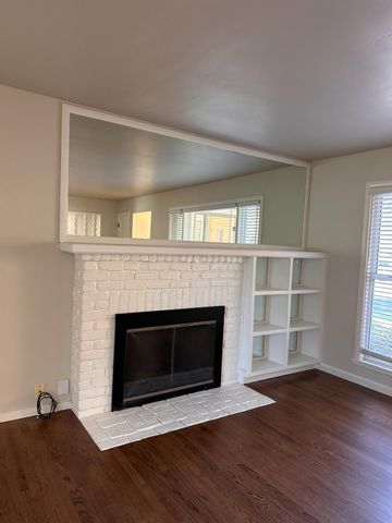 52 Coloma Way, Sacramento, CA 95819