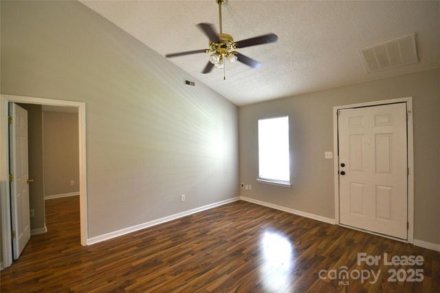 224 S Cloudman Street, Charlotte, NC 28208