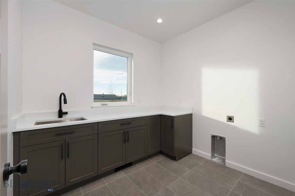 281 Crossbill Road, Bozeman, MT 59718 photo 13