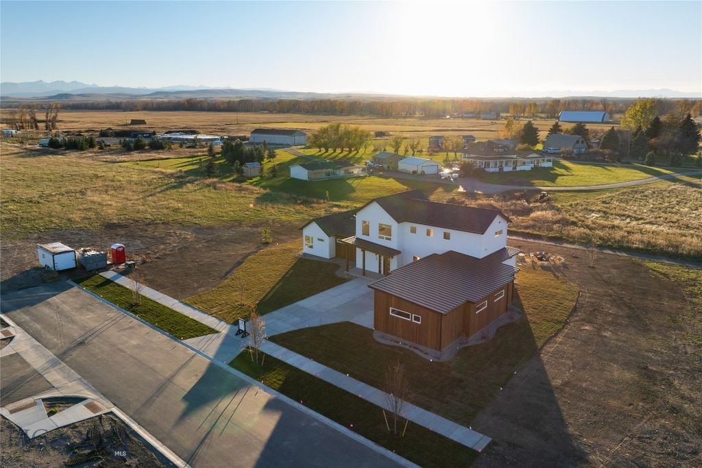 281 Crossbill Road, Bozeman, MT 59718 photo 36