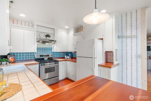 9415 Key Peninsula Highway SW, Longbranch, WA 98351