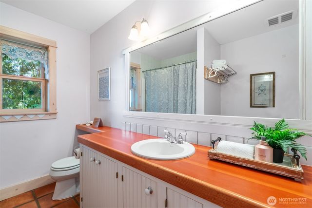 9415 Key Peninsula Highway SW, Longbranch, WA 98351