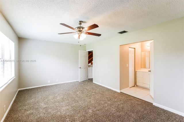 1430 W Sandpiper Cir, Pembroke Pines, FL 33026