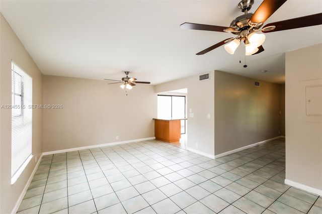 1430 W Sandpiper Cir, Pembroke Pines, FL 33026