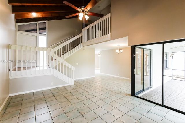 1430 W Sandpiper Cir, Pembroke Pines, FL 33026