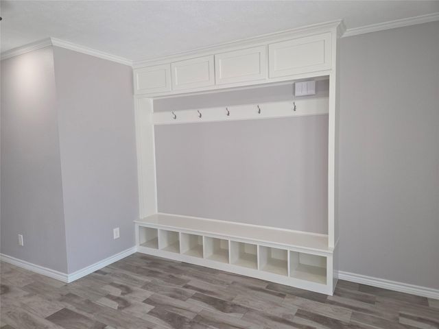 7575 Coburn Drive, Beaumont, TX 77707