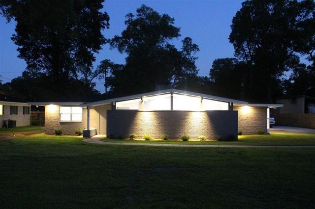 7575 Coburn Drive, Beaumont, TX 77707