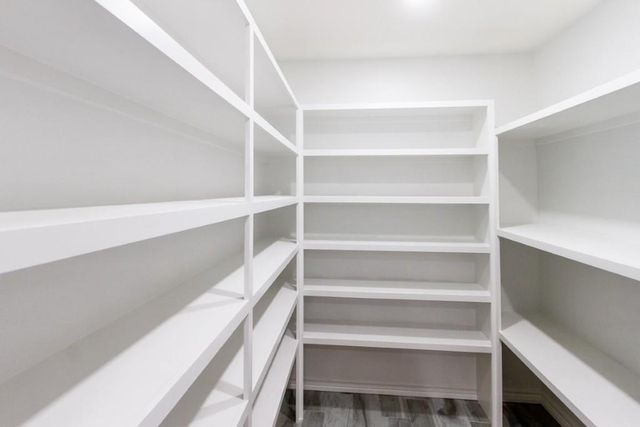 7575 Coburn Drive, Beaumont, TX 77707