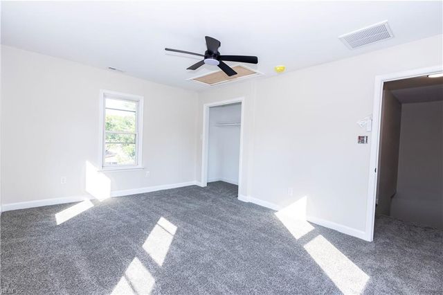 1806 Victoria BLVD, Hampton, VA 23669