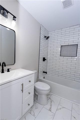 1806 Victoria BLVD, Hampton, VA 23669