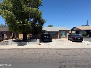 4820 N 73RD Avenue, Phoenix, AZ 85033
