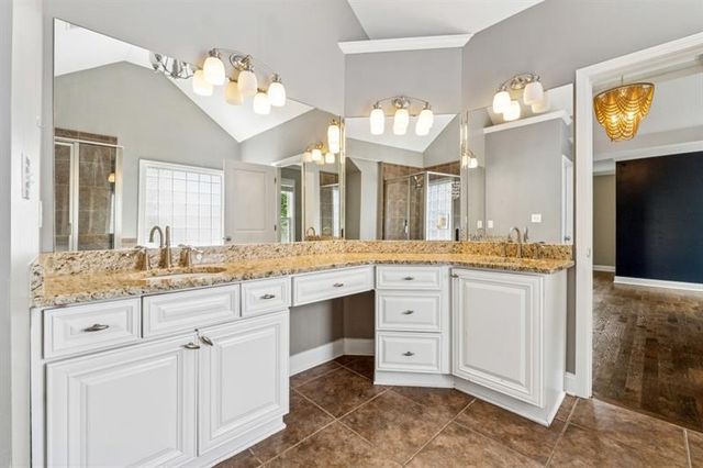 2621 Village Chase Drive, Duluth, GA 30096