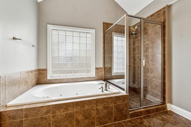 2621 Village Chase Drive, Duluth, GA 30096