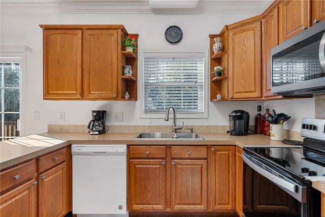 297 Sugarhill Road, Seneca, SC 29672