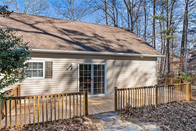 297 Sugarhill Road, Seneca, SC 29672