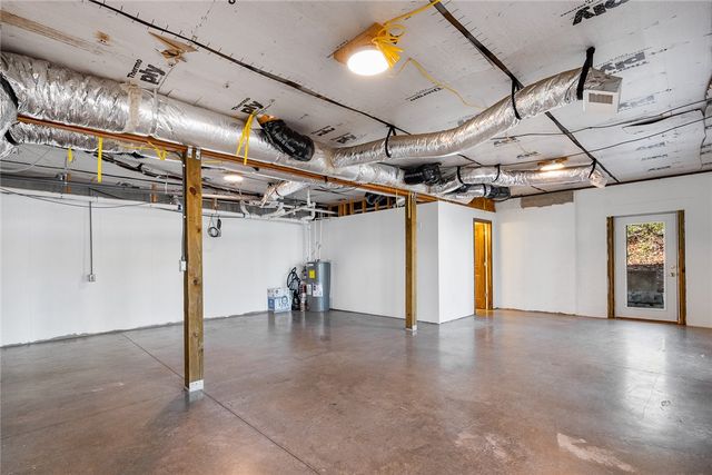 297 Sugarhill Road, Seneca, SC 29672