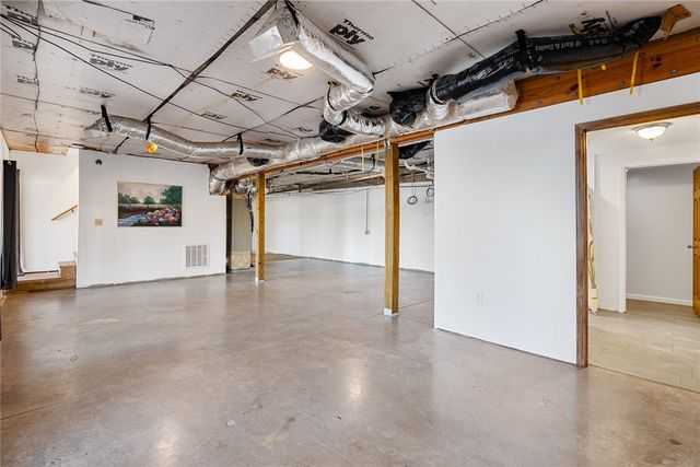 297 Sugarhill Road, Seneca, SC 29672