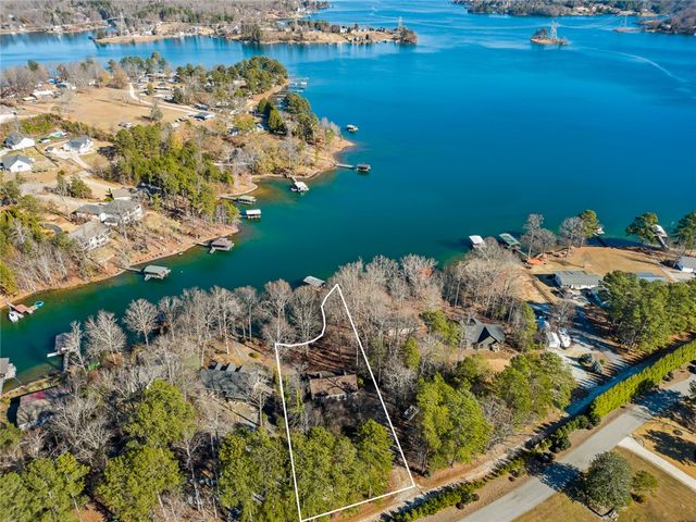 297 Sugarhill Road, Seneca, SC 29672