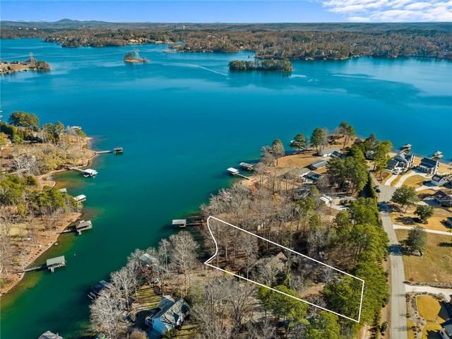 297 Sugarhill Road, Seneca, SC 29672