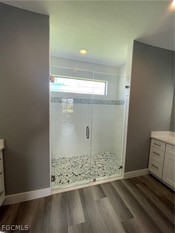 610 FLOYD AVE S, Lehigh Acres, FL 33976