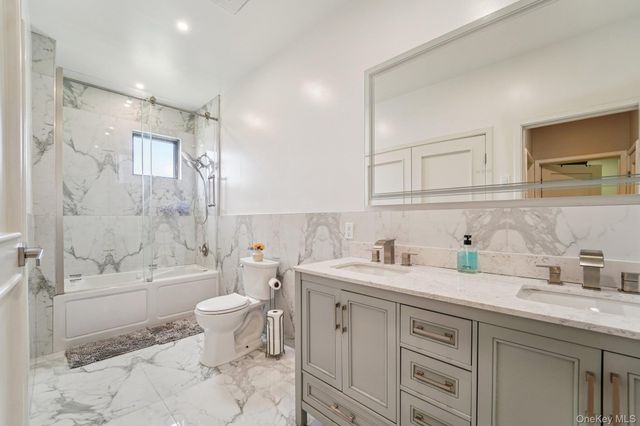 109 Bennett Rd, Newburgh, NY 12550