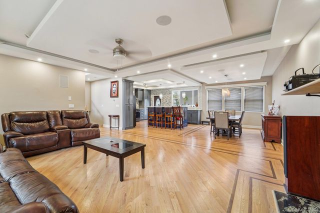 109 Bennett Rd, Newburgh, NY 12550