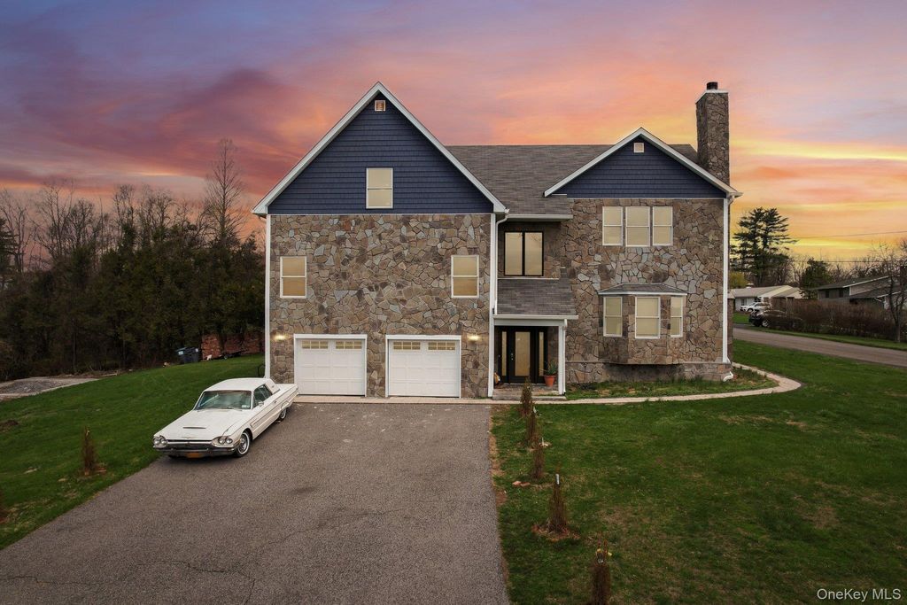 109 Bennett Rd, Newburgh, NY 12550