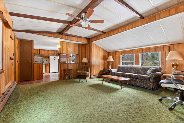 8 Stoney Brook Road, Sunapee, NH 03782