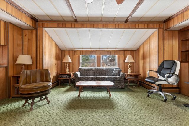 8 Stoney Brook Road, Sunapee, NH 03782