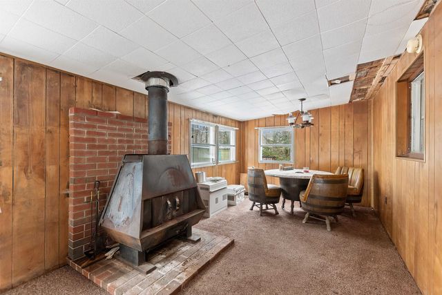 8 Stoney Brook Road, Sunapee, NH 03782