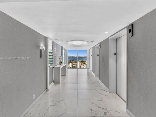 20 Island Ave 1215, Miami Beach, FL 33139