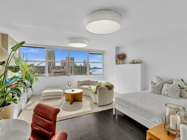 20 Island Ave 1215, Miami Beach, FL 33139