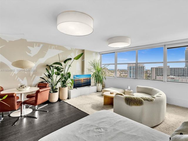 20 Island Ave 1215, Miami Beach, FL 33139