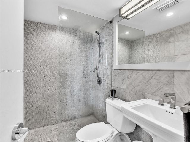 20 Island Ave 1215, Miami Beach, FL 33139