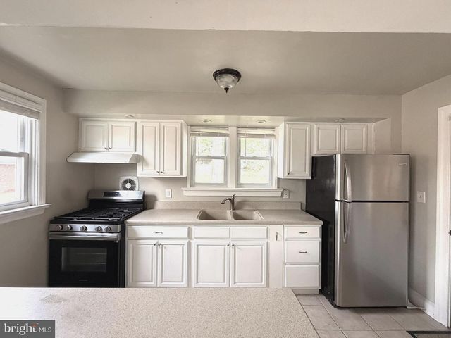 6011 EASTERN PKWY, Baltimore, MD 21206