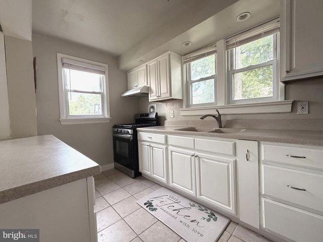 6011 EASTERN PKWY, Baltimore, MD 21206