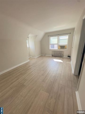 92 Aberdeen Court 2, Haledon, NJ 07508