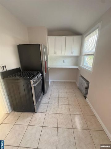 92 Aberdeen Court 2, Haledon, NJ 07508